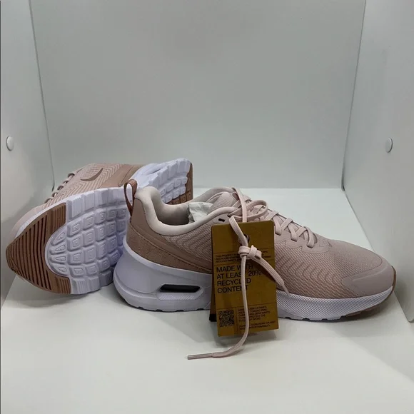 Women’s Nike Air Max Nuaxis Size 7. Barely Rose/Particle Pink Color. Brand New!